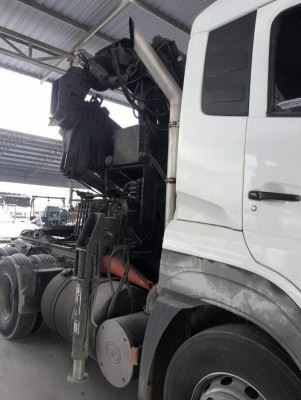 Hiab เฮี๊ยบ ขนาดยกน้ำหนักใด้9ตัน สภาพดีพร้อมใช้งาน เต็ม100\% Hiab เฮี๊ยบ ขนาดยกน้ำหนักใด้9ตัน สภาพดีพร้อมใช้งาน เต็ม100\%