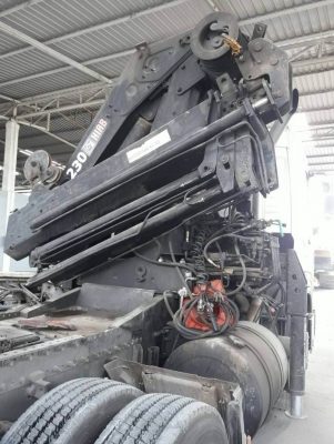 Hiab เฮี๊ยบ ขนาดยกน้ำหนักใด้9ตัน สภาพดีพร้อมใช้งาน เต็ม100\% Hiab เฮี๊ยบ ขนาดยกน้ำหนักใด้9ตัน สภาพดีพร้อมใช้งาน เต็ม100\%