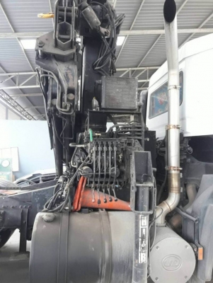 Hiab เฮี๊ยบ ขนาดยกน้ำหนักใด้9ตัน สภาพดีพร้อมใช้งาน เต็ม100\% Hiab เฮี๊ยบ ขนาดยกน้ำหนักใด้9ตัน สภาพดีพร้อมใช้งาน เต็ม100\%