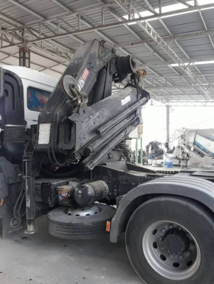 Hiab เฮี๊ยบ ขนาดยกน้ำหนักใด้9ตัน สภาพดีพร้อมใช้งาน เต็ม100\% Hiab เฮี๊ยบ ขนาดยกน้ำหนักใด้9ตัน สภาพดีพร้อมใช้งาน เต็ม100\%