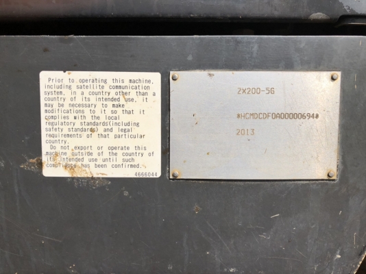 ขายรถขุด HITACHI ZX200-5G ใช้งานเพียง 8 พันชั่วโมง สภาพเทพบุตร