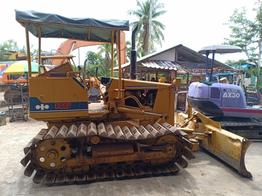 ขายจ้า..KOMATSU D20P-6  เก่านอกแท้  เครื่องปั๊มดี  เดิมๆๆ  ชั่วโมงน้อย  พร้อมใช้  โทร 089-3818694 จ๊อย
