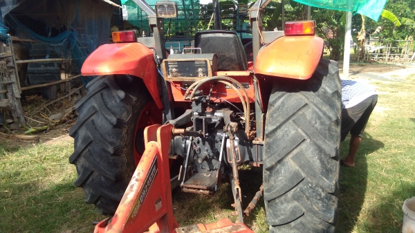 ขายด่วน M6040 สภาพสวย อุปกรณื 2 ชิ้น รถปี 57 ขายด่วน M6040 สภาพสวย อุปกรณื 2 ชิ้น รถปี 57