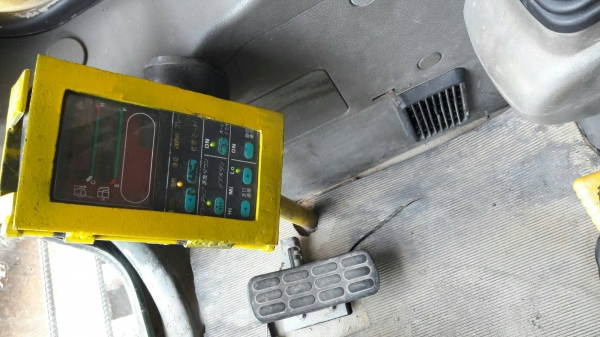 มี VDO ให้ชม. KOMATSU PC130-6K รถเก่านอก มีระบบหัวกระแทก ราคา 1200000