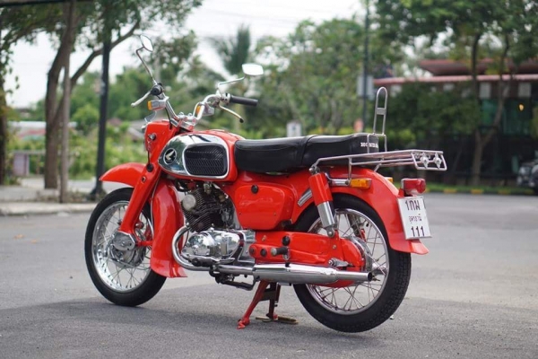 ร้าน วุฒิ นนบุรี ขาย HONDA C95 หมูแดง
