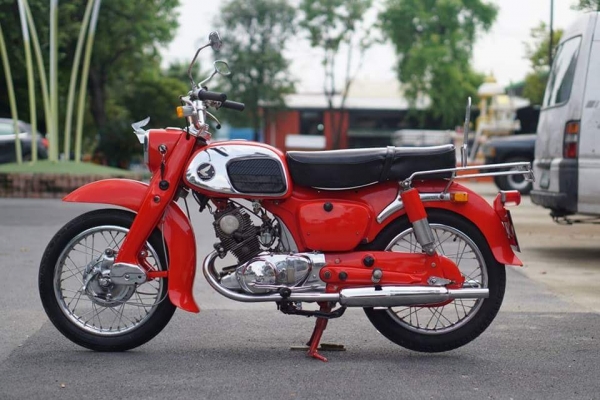 ร้าน วุฒิ นนบุรี ขาย HONDA C95 หมูแดง