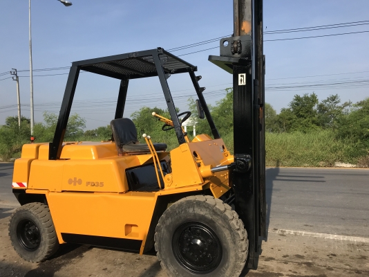 Komatsu fd35-2สภาพดีเก่าญี่ปุ่น มีใบอินวอยไม่เคยใช้ในไทย Komatsu fd35-2สภาพดีเก่าญี่ปุ่น มีใบอินวอยไม่เคยใช้ในไทย