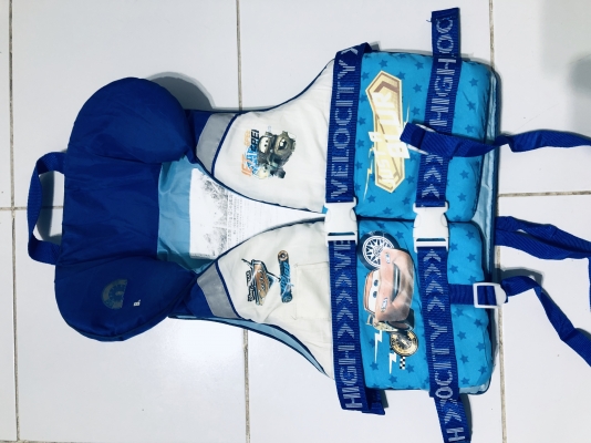 ชูชีพสำหรับตกปลาดำนํ้าและเจทสกี