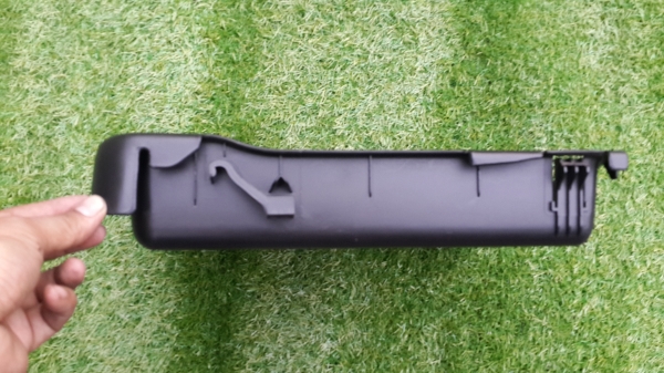 ถาดเก็บของใต้เบาะ โตโยต้า WISH ของมือ2 ญี่ปุ่นยังไม่เคยใช้ในไทย ถาดเก็บของใต้เบาะ โตโยต้า WISH ของมือ2 ญี่ปุ่นยังไม่เคยใช้ในไทย