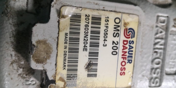 4,500 บ.ส่งถึงบ้านฟรี โทร 083-2000058 LINE ID: line832923 มอเตอร์ไฮดรอลิคยี่ห้อ DANFOSS ผลิตเด็นมาร์