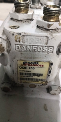 4,500 บ.ส่งถึงบ้านฟรี โทร 083-2000058 LINE ID: line832923 มอเตอร์ไฮดรอลิคยี่ห้อ DANFOSS ผลิตเด็นมาร์