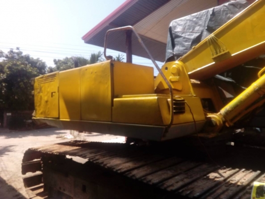 KOBELCO MARK 2 SK 200 ตัวเดินใหญ่ เครื่องเดิมปั๊มพ์เดิม K3V ทำงานเร็ว ช่วงล่างแน่นดี โซ่บูทใบแทรกสภาพดีพร้อมใช้งานได้เลยครับ เอกสารซื้อขาย ราคาต่อรองได้ครับ