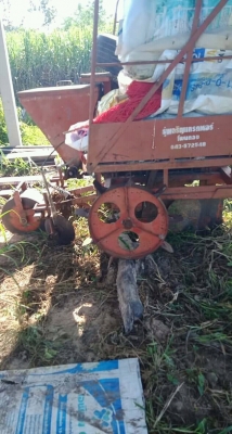 เครื่องปลูกอ้อย เครื่องปลูกอ้อย