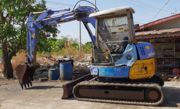 ขายด่วนรถแบคโฮฮีตาชิEX55-3รถนอกเพื่งนำเข้ามาใหม่ยังไม่เคยใช้งานในไทยเลย ขายด่วนรถแบคโฮฮีตาชิEX55-3รถนอกเพื่งนำเข้ามาใหม่ยังไม่เคยใช้งานในไทยเลย