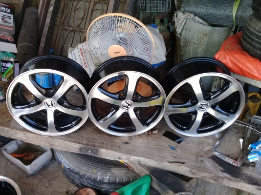 ขายแล้วครับ