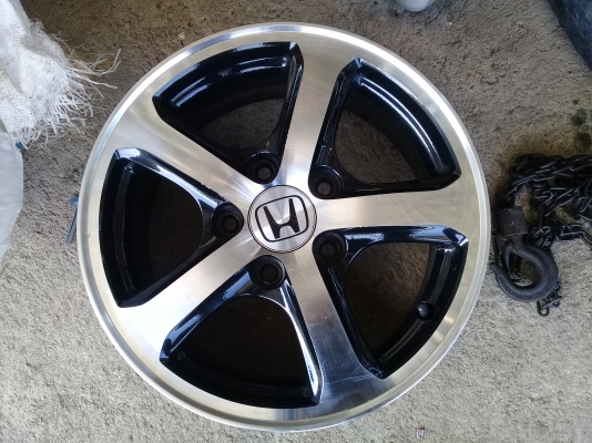 ขายแล้วครับ