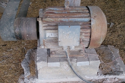 โรงสีข้าวขนาดกลาง 3 หิน