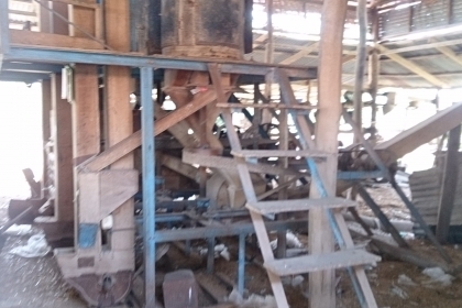 โรงสีข้าวขนาดกลาง 3 หิน