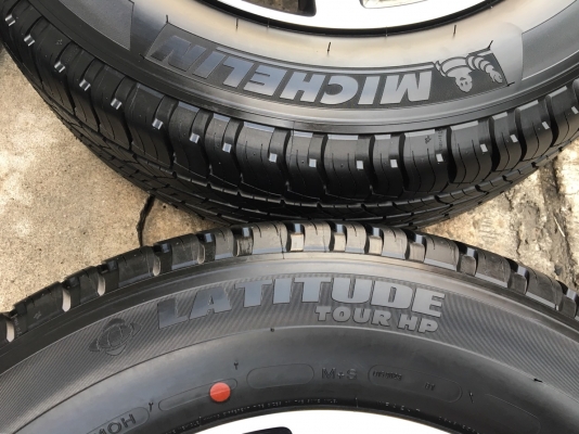 ล้อแม็กป้ายแดง Toyota New Fortuner ขอบ 18 พร้อมยางป้ายแดง 265-60-18 Michelin ปี 18 ยกจากห้าง แม็กยางสวยกริ๊บๆ