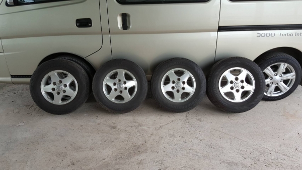 แม็กพร้อมยาง