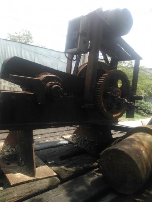 ขายเครื่องตัดเหล็กสภาพดีครับสนใจโทรเลย