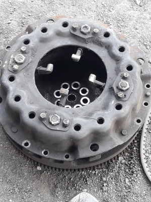 ขายอะไหล่JO8Cมีหลายรายการต้องการอะไรถามใด้