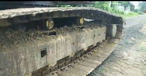 ขาย 395,000 KOBELCO sk 200-2 เครื่องดี ปั๊มแรง ช่วงล่างแน่น รถพร้อมใช้งาน เอกสารซื้อขาย รถอยู่ บุรีรัมย์ 090-772-3710 090-772-3708