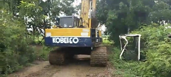 ขาย 395,000 KOBELCO sk 200-2 เครื่องดี ปั๊มแรง ช่วงล่างแน่น รถพร้อมใช้งาน เอกสารซื้อขาย รถอยู่ บุรีรัมย์ 064-191-1112 ขาย 395,000 KOBELCO sk 200-2 เครื่องดี ปั๊มแรง ช่วงล่างแน่น รถพร้อมใช้งาน เอกสารซื้อขาย รถอยู่ บุรีรัมย์ 064-191-1112