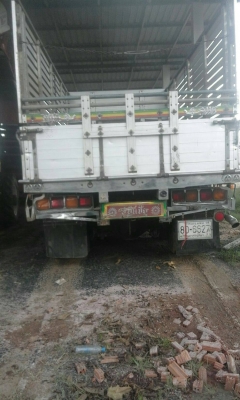 Isuzu หัวยาว เพลาเดียวไม่ดั้ม เครื่องร็อคกี้175แรง ช่วงล่างอีซูซุจัมโบ้200