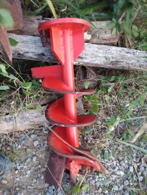 ผานขุดดินติดท้ายรถไถ ผานขุดดินติดท้ายรถไถ