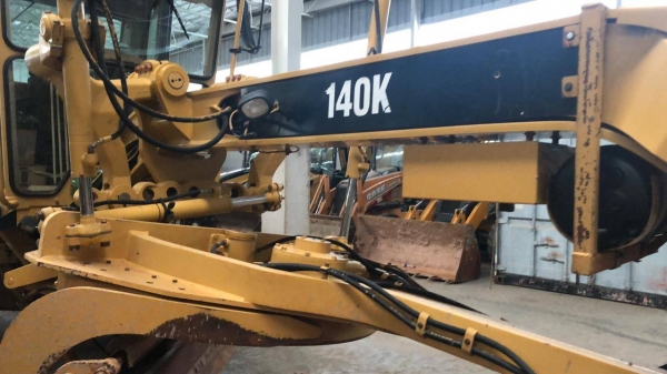 ขาย รถเกรด Capterpillar 140K ขาย รถเกรด Capterpillar 140K