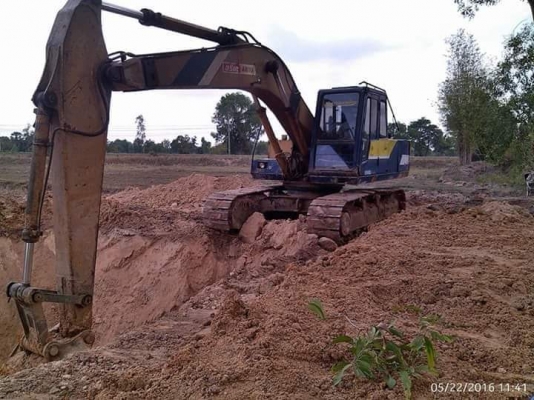 ขายด่วน SK200(มากทู) เครื่องเดิม ปั้ม K3V เอวใหม่ ช่วงล่างใหม่ เดินใหญ่ แอรหนาว สภาพพร้อมลุย ขายด่วน SK200(มากทู) เครื่องเดิม ปั้ม K3V เอวใหม่ ช่วงล่างใหม่ เดินใหญ่ แอรหนาว สภาพพร้อมลุย