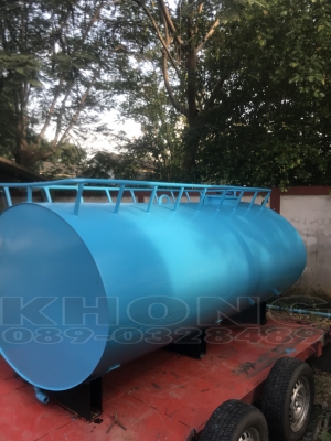 ขายด่วน ถัง4000ลิตร ไม่มีพุ มีขาตั้ง ขึ้นบนรถเอฟได้ ยาว2.70 กว้าง1.60 ถังรูปไข่ แข็งแรง ขาย 20000 บาท