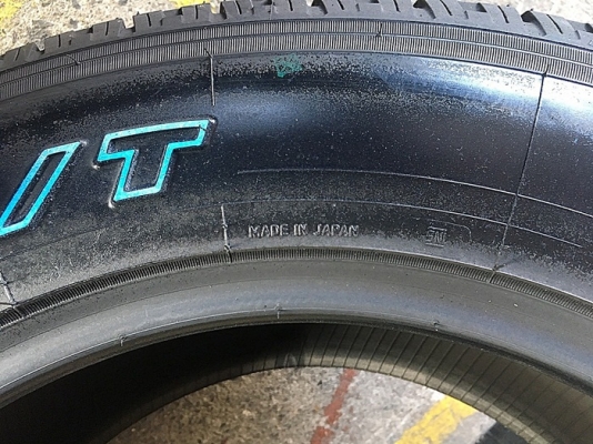 TOYO OPHT 265/60R18 ยางญี่ปุ่น ตัวหนังสือขาว ราคาเส้นละ 7,500 บาท TOYO OPHT 265/60R18 ยางญี่ปุ่น ตัวหนังสือขาว ราคาเส้นละ 7,500 บาท