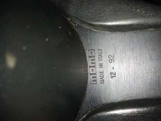 วงพวงมาลัย momoแท้