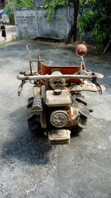 รถเกี่ยวข้าวแบบมัด 0850071366