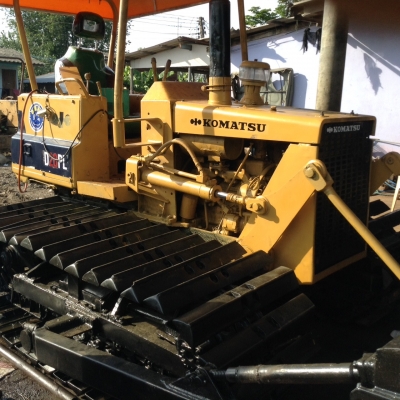 ขายรถแทรคเตอร์ KOMATSU D20PL-5 ใบแทรค 70 ราคา 130000 ขายรถแทรคเตอร์ KOMATSU D20PL-5 ใบแทรค 70 ราคา 130000