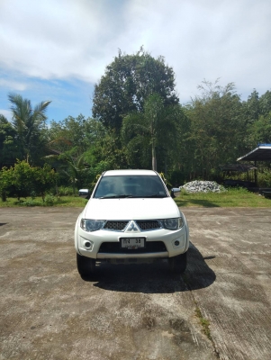 มิตซูบิชิ ไทรทันพลัส  4 ประตู 2.5VG  เทอร์โบ เกียร์ออโต้  -#รถสภาพสวยมากๆค่ะ  #สีเดิมๆทุกจุด #ไม่มีอุบัติเหตุใดใดทั้งสิ้น  #มือเดียวป้ายแดงออกห้างค่ะ -