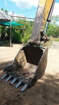 ขาย 395,000 KOBELCO sk 200-2 เครื่องดี ปั๊มแรง ช่วงล่างแน่น รถพร้อมใช้งาน เอกสารซื้อขาย รถอยู่ บุรีรัมย์ 090-772-3710 090-772-3708