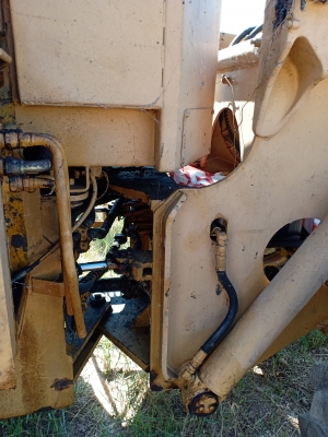 ขายรถตักถูกๆๆต่อแขนแล้วเอวอ่อน สภาพสวยใช้งาน385,000สกลนคร 0895770265 ขายรถตักถูกๆๆต่อแขนแล้วเอวอ่อน สภาพสวยใช้งาน385,000สกลนคร 0895770265