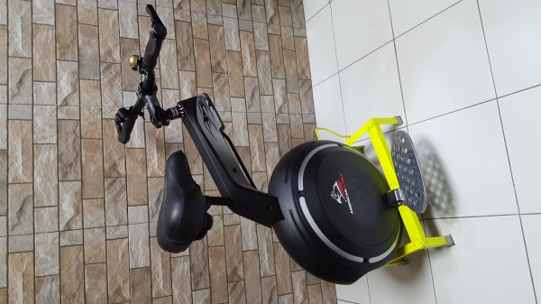 จักรยานทรงตัวล้อเดียวไฟฟ้า