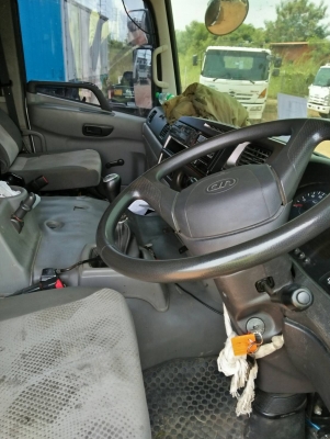 ขายค่ะ ขาย UD CWE 370 ปี 59 สิบล้อดั้มพ์กระบะสามมิตร (รุ่นใหม่)???????? ????ราคา 1,890,000 บาท