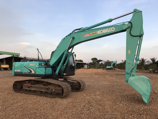 ขายKOBELCO SK200-8 Super-XM รุ่นสุดท้าย 3500 ชั่วโมงPM7000 สนใจติดต่อโดยตรง 081-4283210