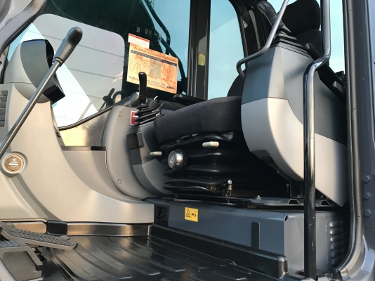 ขายKOBELCO SK200-8 Super-XM รุ่นสุดท้าย 3500 ชั่วโมงPM7000 สนใจติดต่อโดยตรง 081-4283210