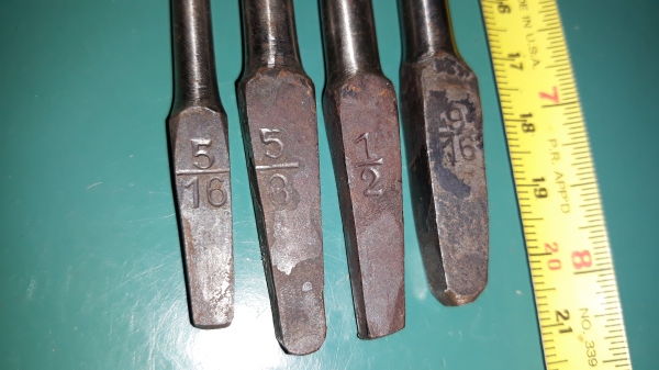 ขายดอกสว่านข้อเสือชุด4ดอก ตราฉลามสามดาว ตราจระเข้ ตรากวาง MADE IN GERMANY ขายดอกสว่านข้อเสือชุด4ดอก ตราฉลามสามดาว ตราจระเข้ ตรากวาง MADE IN GERMANY