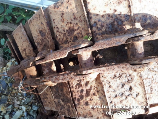 ขาย โซ่ แทรค เหล็ก สำหรับ รถขุด แบคโฮ PC 30 / 40 KOMATSU เก่าญี่ปุ่นแท้ คู่ละ 16,500 บาท ขาย โซ่ แทรค เหล็ก สำหรับ รถขุด แบคโฮ PC 30 / 40 KOMATSU เก่าญี่ปุ่นแท้ คู่ละ 16,500 บาท