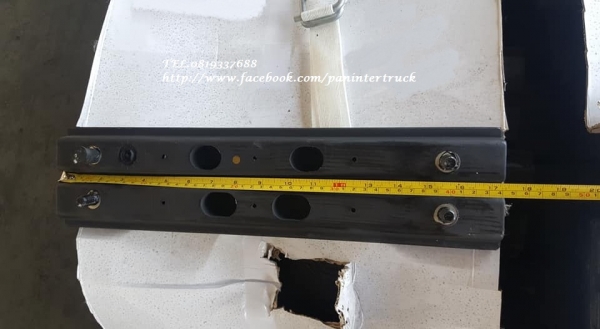 FROM JAPANสินค้าใหม่แกะกล่อง งานนำเข้าจากญี่ปุ่นแท้ๆ ก็อปยาง ,ก้อนยาง :สำหรับรถขุดไซค์60 ,65 ,70, 75 ความยาว:45 cm. /ราคาเพียง(ก้อนละ): 580บาท