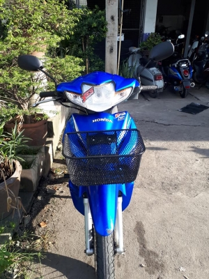 Wave 110 i สีน้ำเงินขาว ปี 2556 สวย สภาพดี ขับนิ่ม น่าใช้มาก