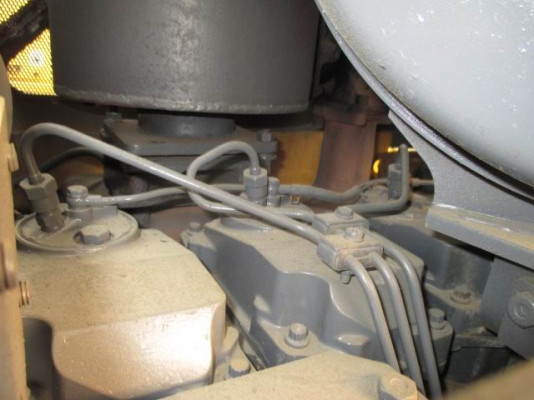 รถแทรกเตอร์ KOMATSU รุ่น D85ESS-2