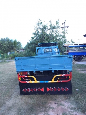 ขาย 6 ล้อ ISUZU NKR 110 เเรงม้า รถห้างเเท้ยาว 4.3 เมตร สภาพนางฟ้า